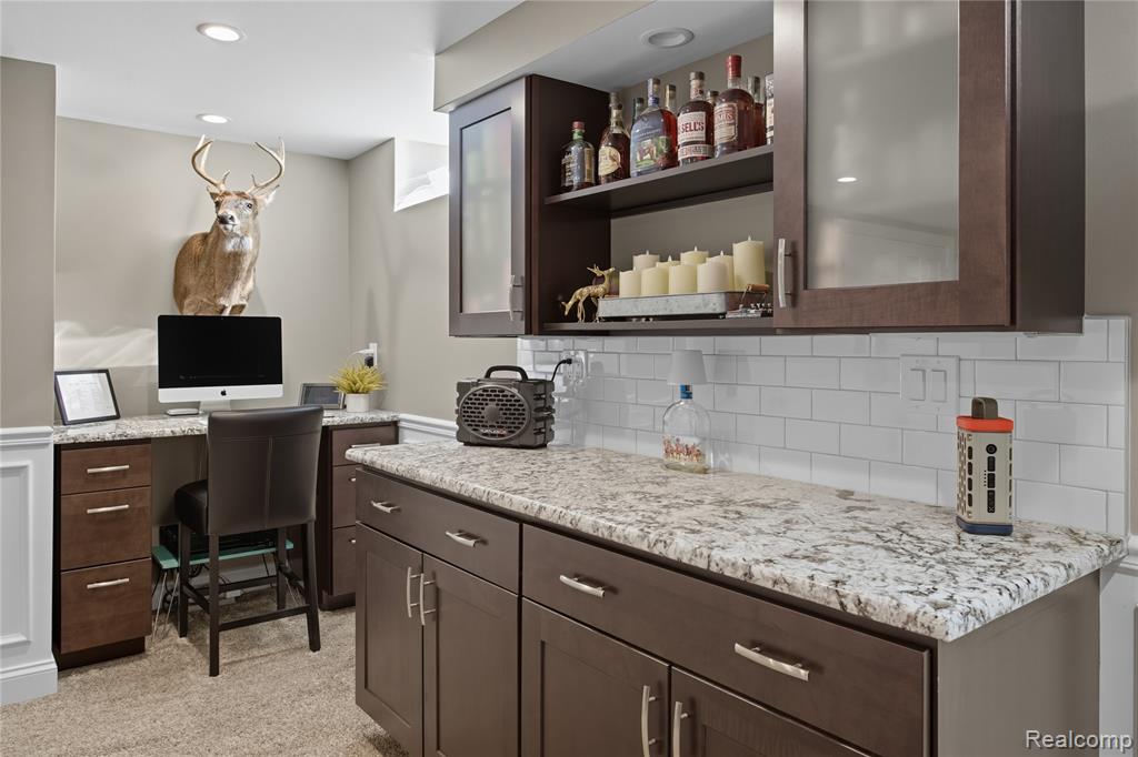 9840 Brookfield Street, Livonia, MI 48150 — Photo 35