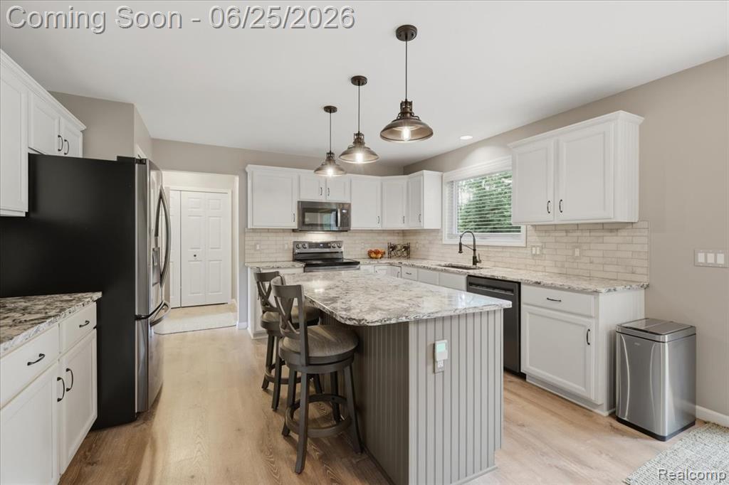 5762 Garnet Circle, Clarkston, MI 48348 — Photo 16