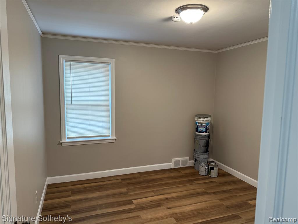 9509 Lakepointe Street, Detroit, MI 48224 — Photo 11