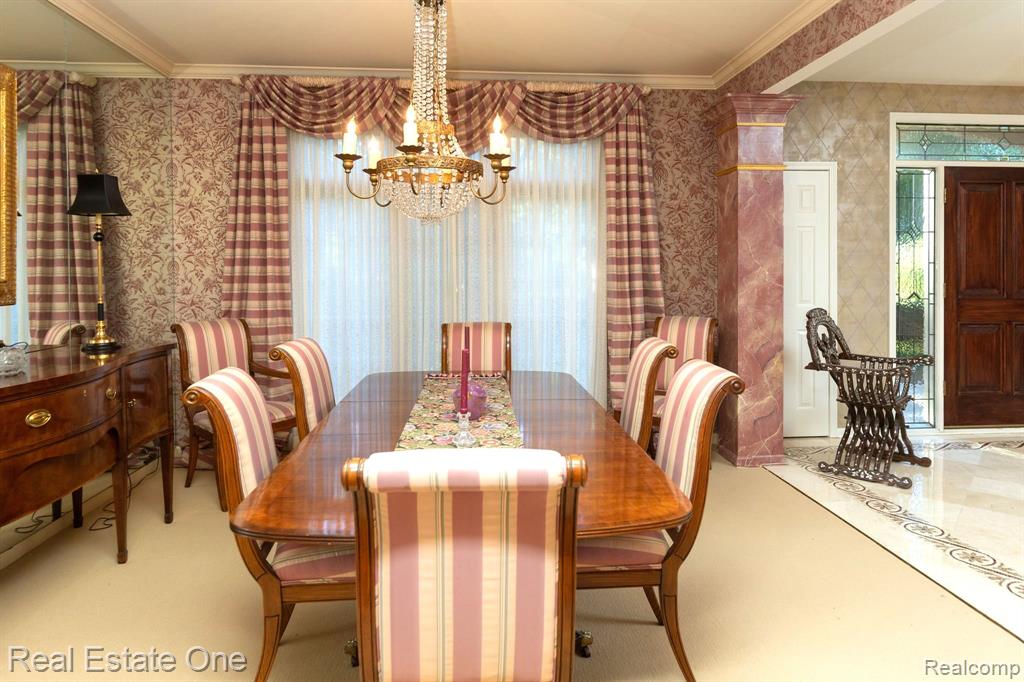 5538 CLEARVIEW Drive, Troy, MI 48098 — Photo 8