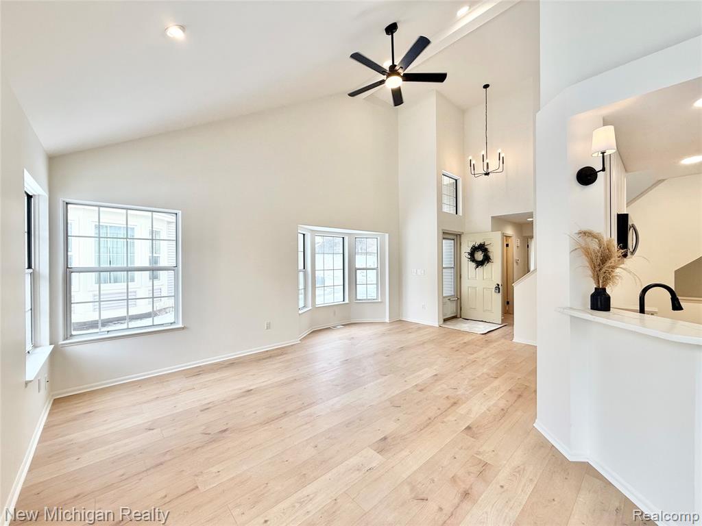 717 Whisperwood Trail, Fenton, MI 48430 — Photo 5