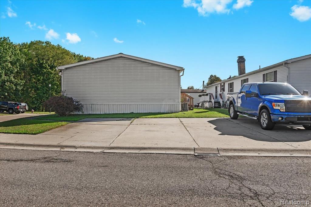 49591 Linden St., Plymouth, MI 48170 — Photo 22