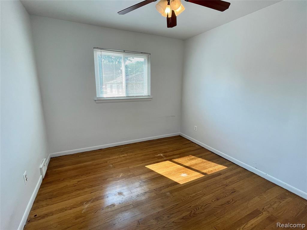9964 Fox Avenue, Allen Park, MI 48101 — Photo 23