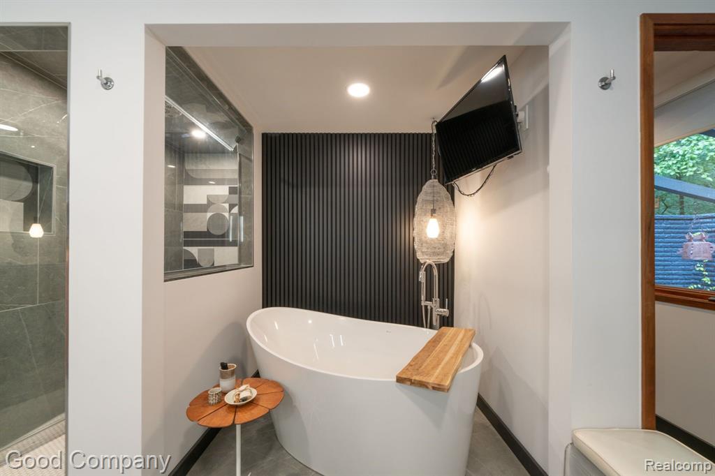 5385 Bywood Road, Bloomfield Hills, MI 48302 — Photo 25