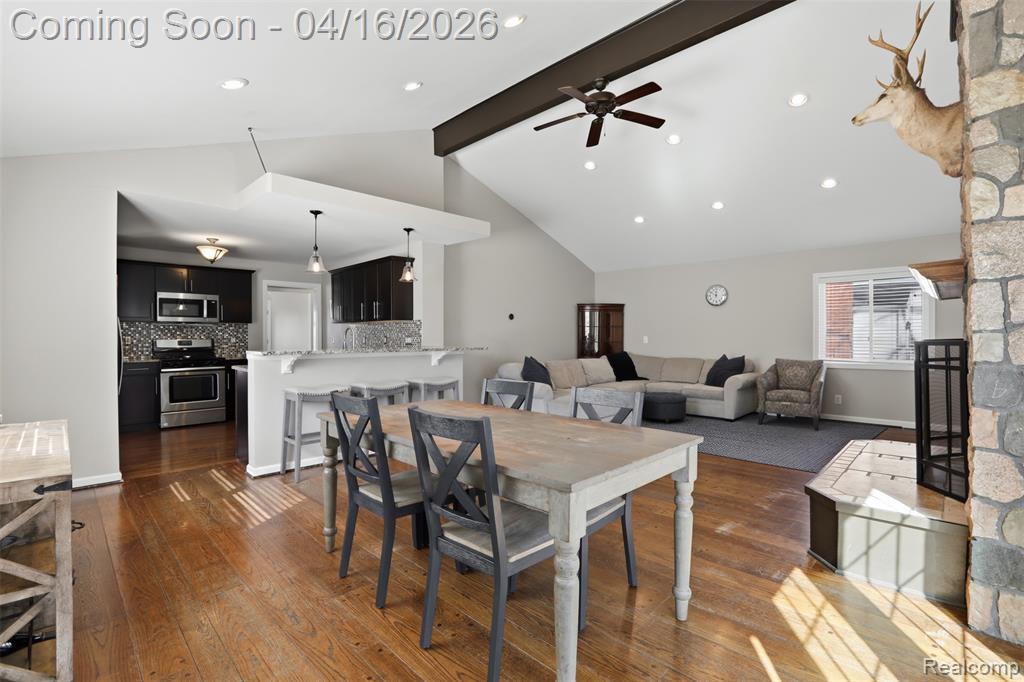 4350 Mandalay Avenue, Royal Oak, MI 48073 — Photo 14