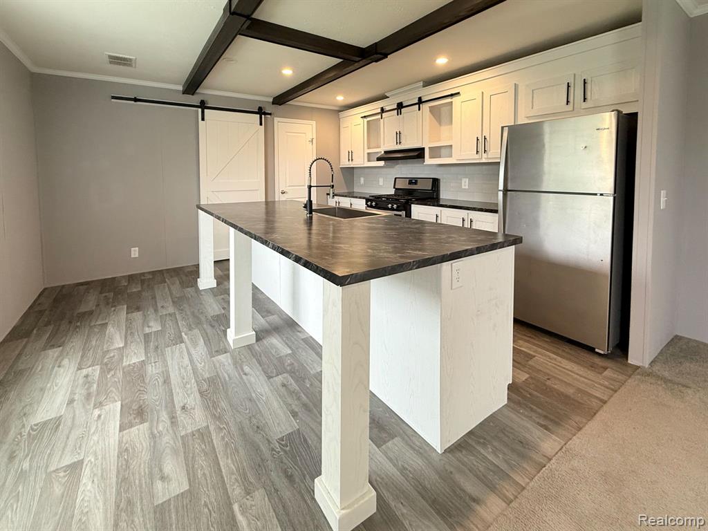 258 Diamond Circle, Whitmore Lake, MI 48189 — Photo 5