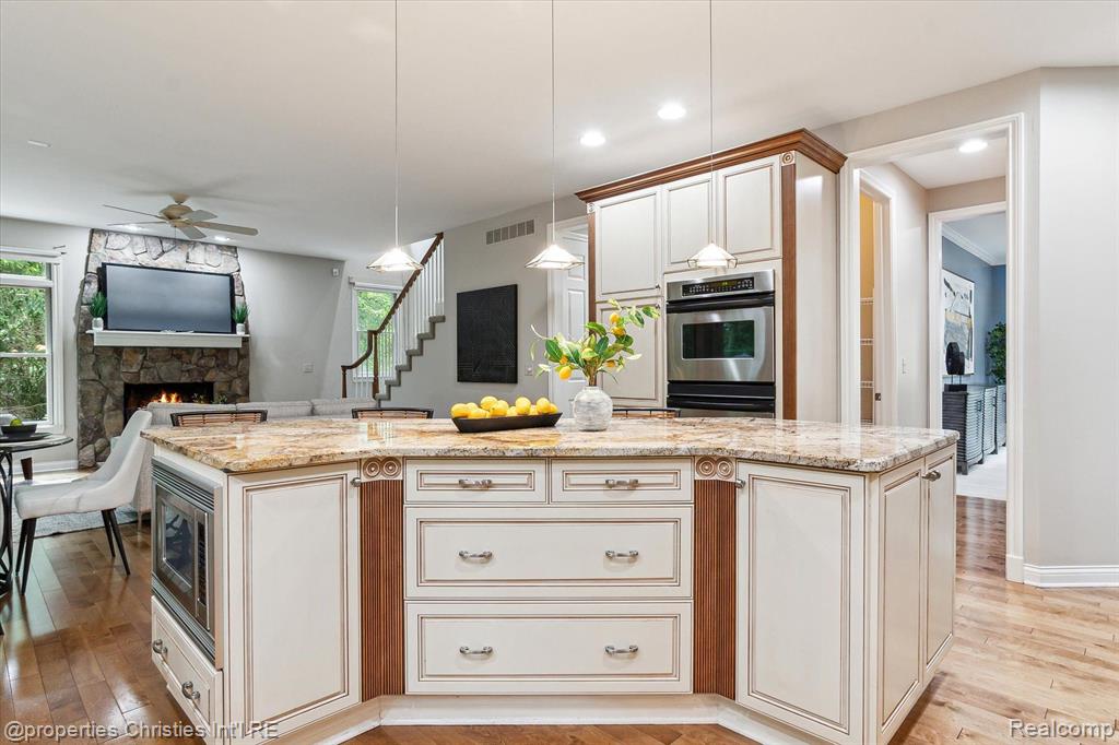 47196 MERION Circle, Northville, MI 48168 — Photo 23
