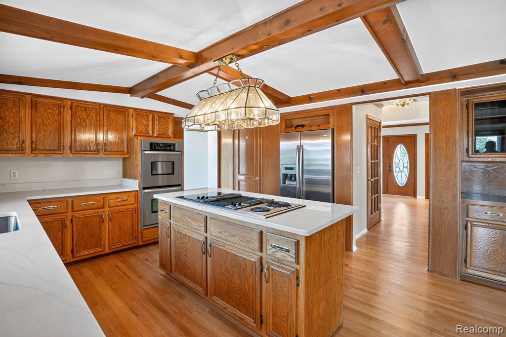 48342 Lake Valley Drive, Shelby Twp, MI 48317 — Photo 10