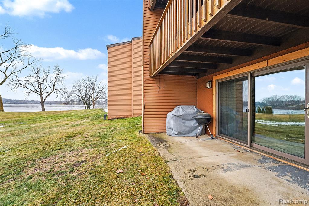 48315 Bayshore Drive, Van Buren, MI 48111 — Photo 17