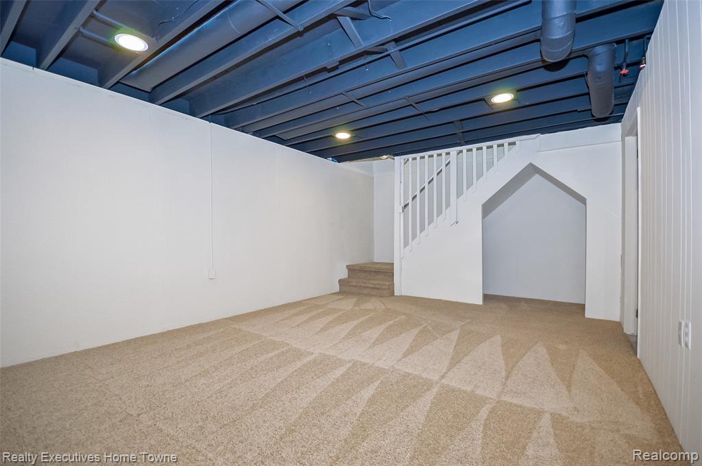 42750 Lyric Court, Northville, MI 48167 — Photo 20