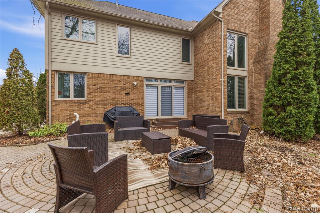 54126 Scarboro Way, Shelby Twp, MI 48316 — Photo 50