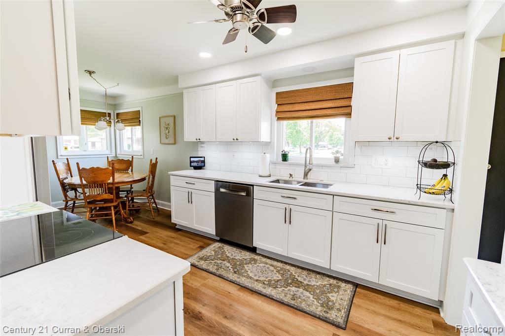 4218 Pardee Avenue, Dearborn Heights, MI 48125 — Photo 14