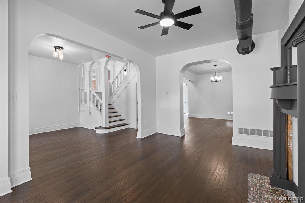 612 MARSTON Street, Detroit, MI 48202 — Photo 6