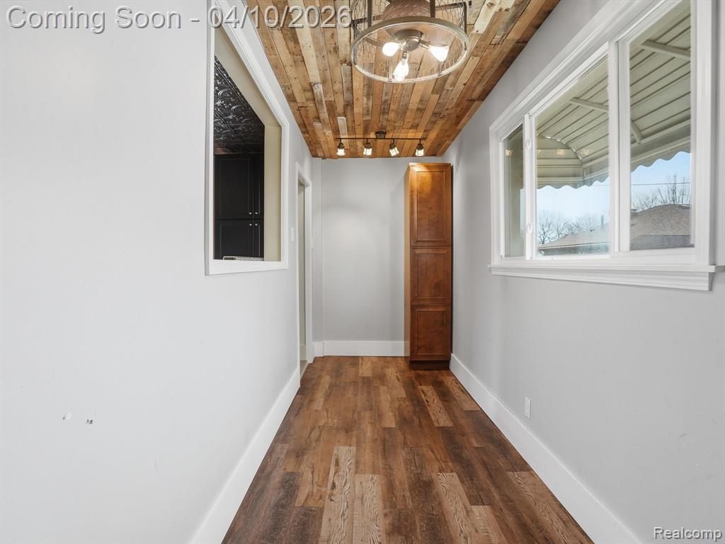 1970 Edwin Street, Hamtramck, MI 48212 — Photo 17