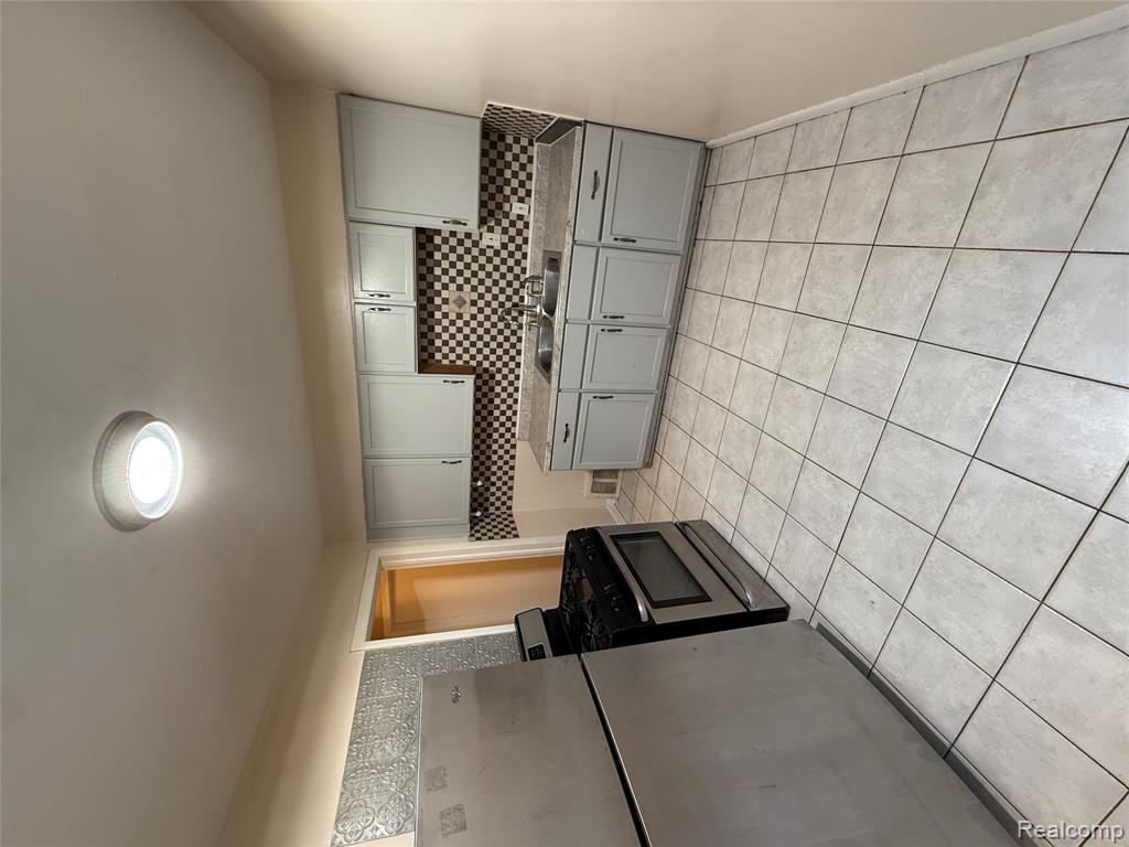 5154 Mead Street, Dearborn, MI 48126 — Photo 11