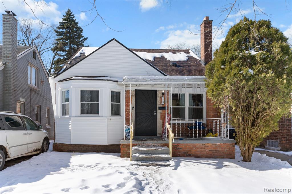 9589 MANSFIELD Street, Detroit, MI 48227 — front exterior