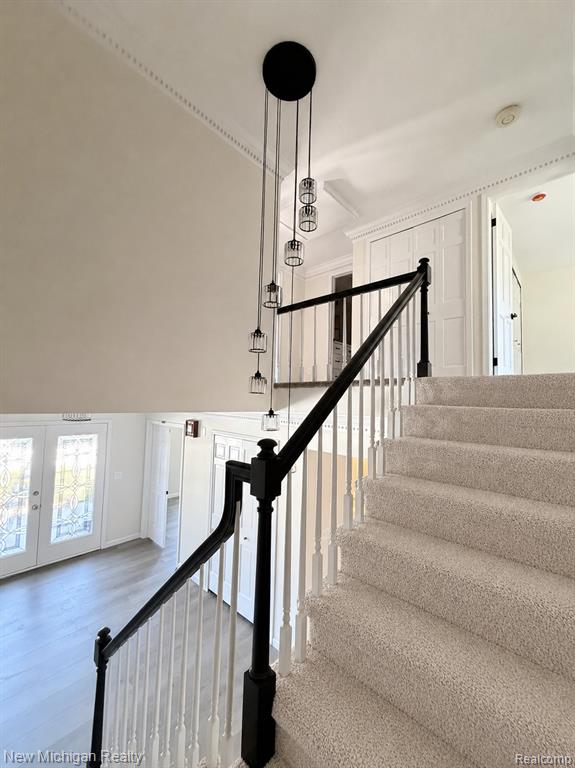 650 Deerfield Court, Rochester Hills, MI 48309 — Photo 18
