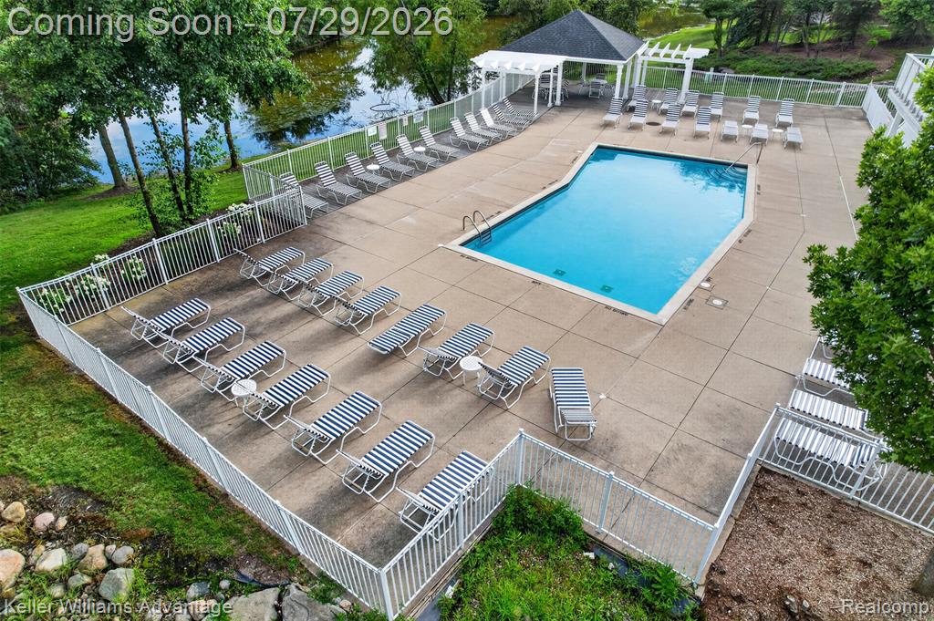 16971 Algonquin Drive, Northville, MI 48168 — Photo 59