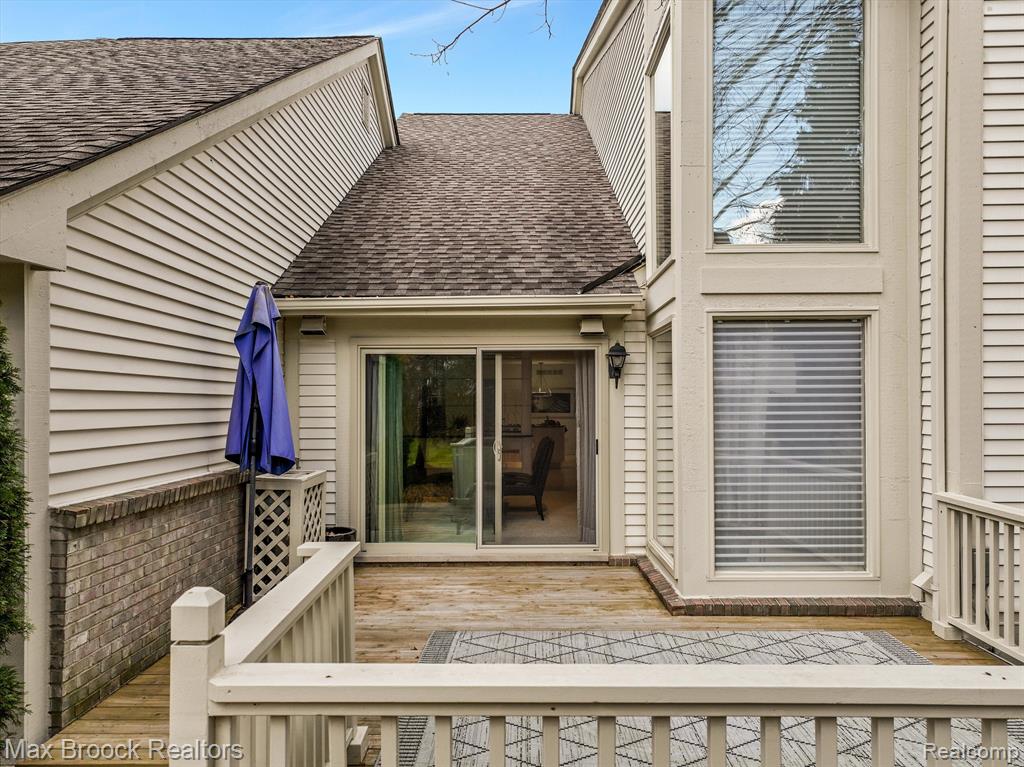 7248 SIMSBURY Drive, West Bloomfield, MI — Photo 58