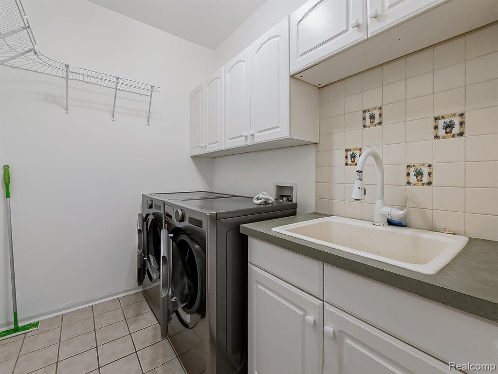 657 Highlands Drive, Canton, MI 48188 — Photo 50