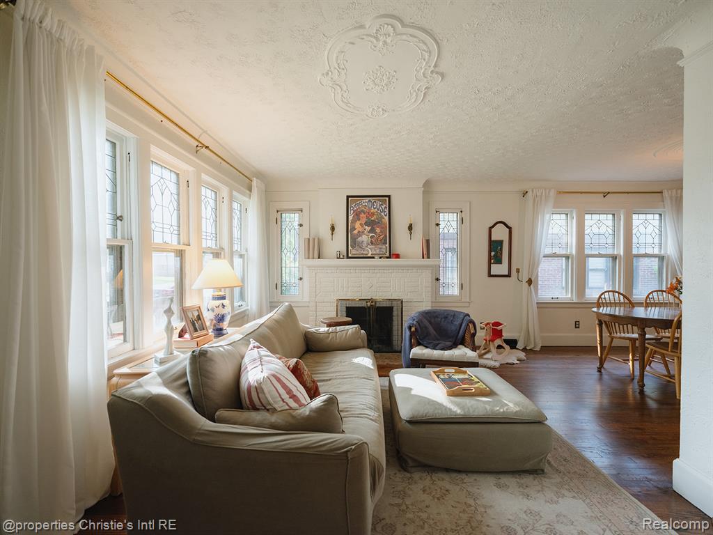 4858 Yorkshire Road, Detroit, MI 48224 — Photo 2