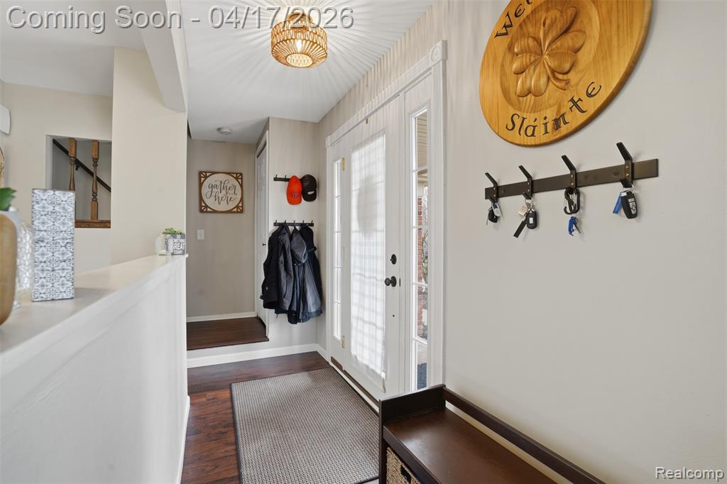 9610 Woody Court, White Lake, MI — Photo 4