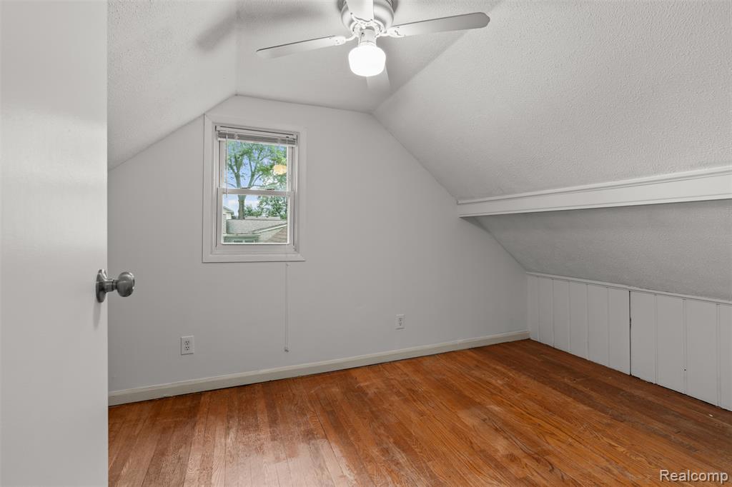 750 W Square Lake Road, Troy, MI 48098 — Photo 29