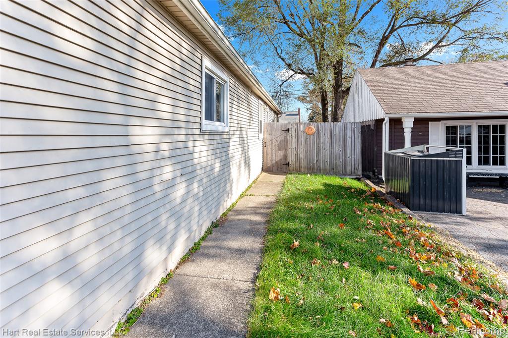 7235 Mortenview Drive, Taylor, MI 48180 — Photo 22