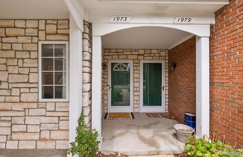 1973 Monarch Drive, Utica, MI 48316 — Photo 2