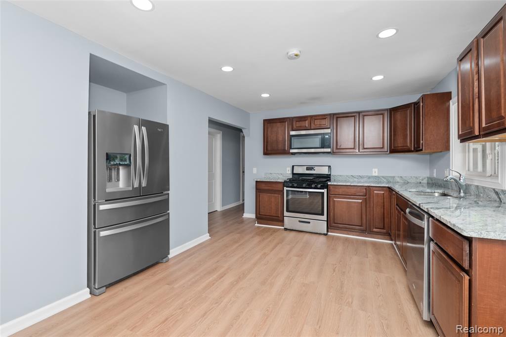 178 Lamay Avenue, Ypsilanti, MI 48198 — Photo 18