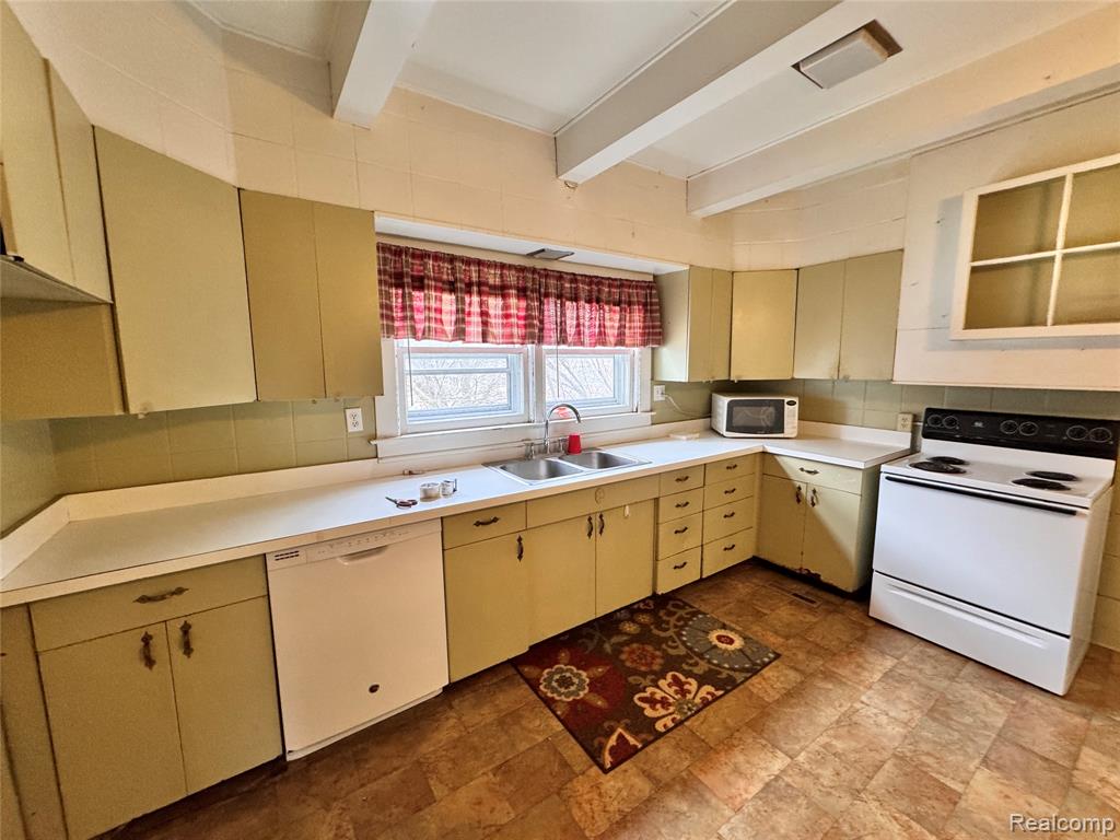 101 Prospect Street, Vassar, MI 48768 — Photo 2