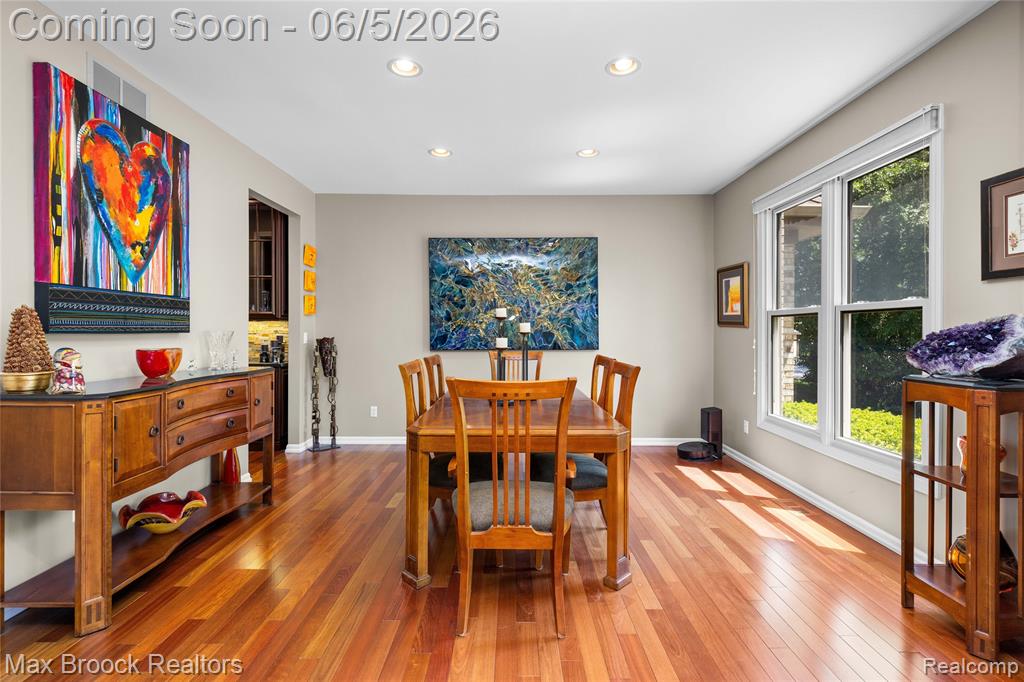6294 Lindsay Court, West Bloomfield, MI 48324 — Photo 8