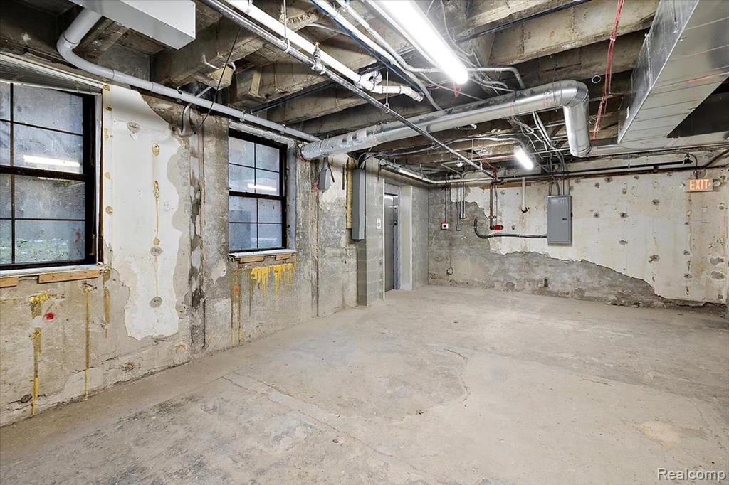 2761 E Jefferson Avenue, Detroit, MI 48207 — Photo 10
