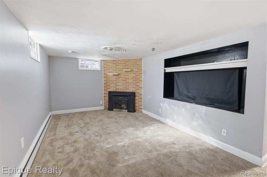 4448 Greenwood Drive, Okemos, MI 48864 — Photo 15
