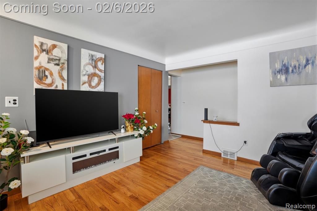 4715 Shell Court, Warren, MI 48091 — Photo 6