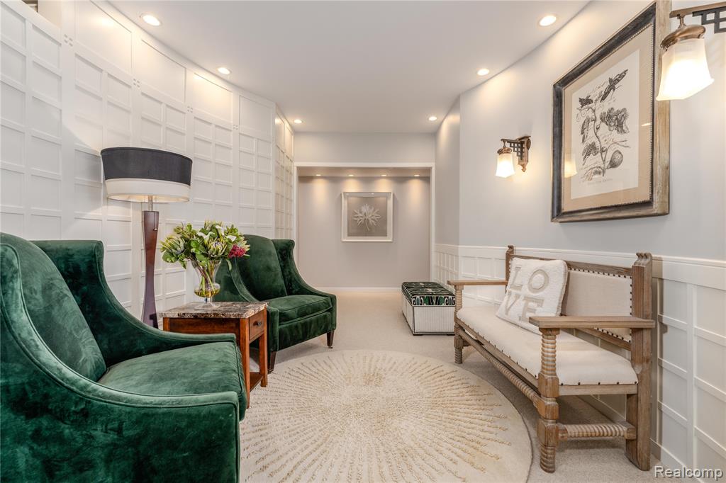 4054 Cranbrook Court, Bloomfield Hills, MI 48301 — Photo 31