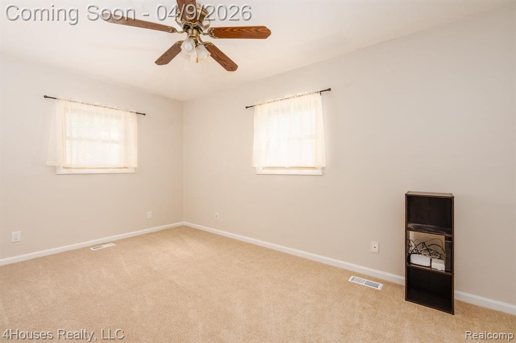 516 E Glass Road, Ortonville, MI 48462 — Photo 20