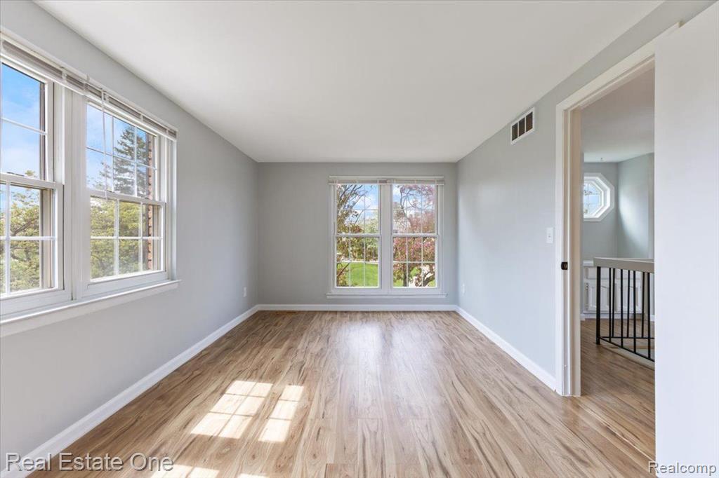 20098 BRYN MAWR, Northville, MI 48167 — Photo 24