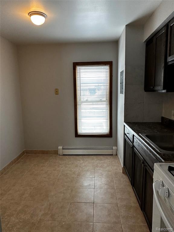 68250 GRAND TRUNK UNIT 4 Avenue, Richmond, MI 48062 — Photo 7