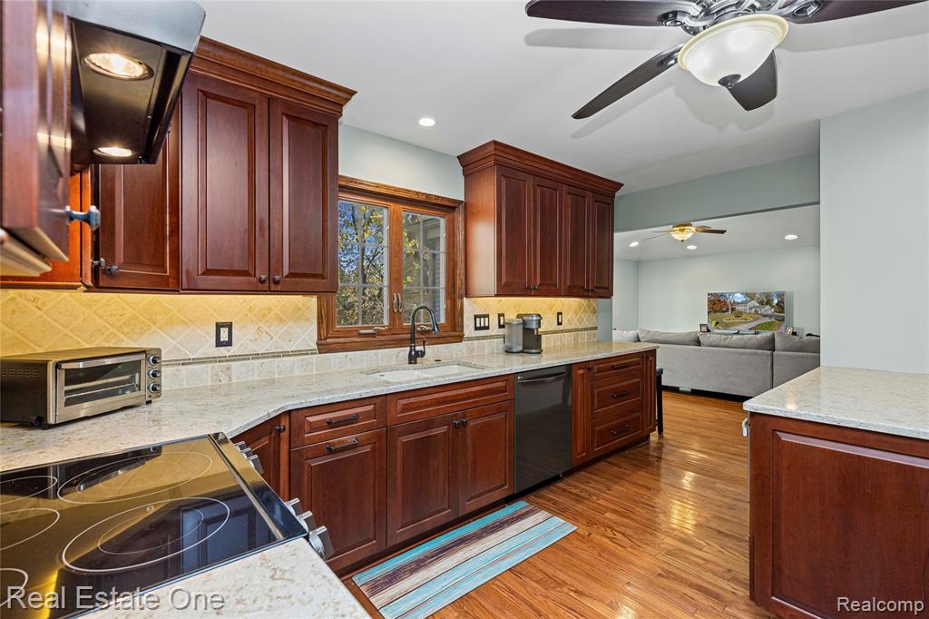 4163 Old Dominion Drive, West Bloomfield, MI 48323 — Photo 21