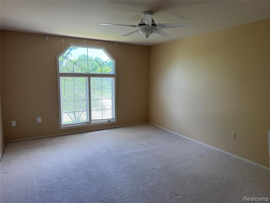 50015 Cooke Avenue, Plymouth, MI 48170 — Photo 15