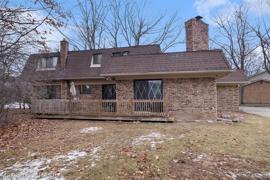 5962 CHERRY CREST Drive, West Bloomfield, MI — Photo 36