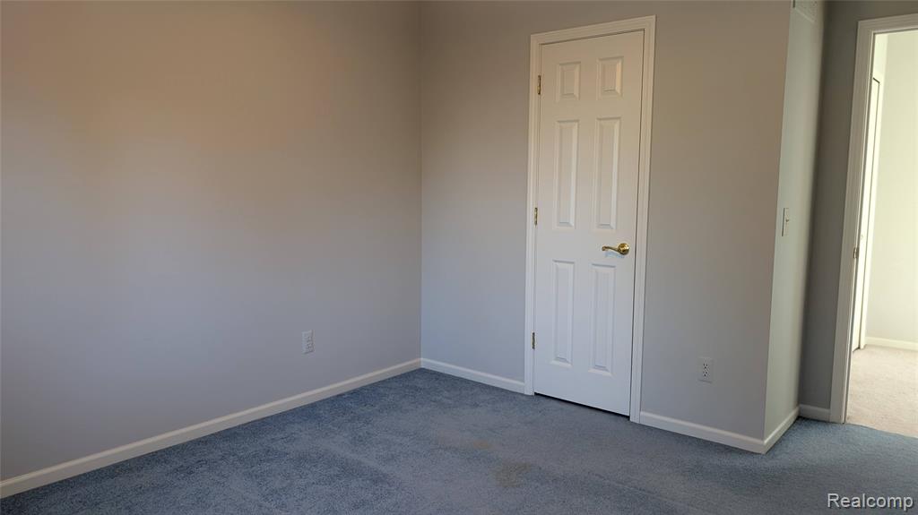 4912 OAK RIVER Drive, Troy, MI 48098 — Photo 47