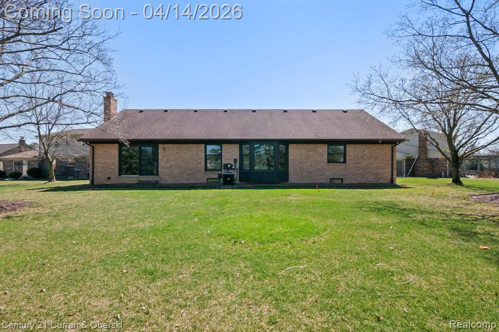 41100 White Haven Court, Northville, MI 48168 — Photo 52