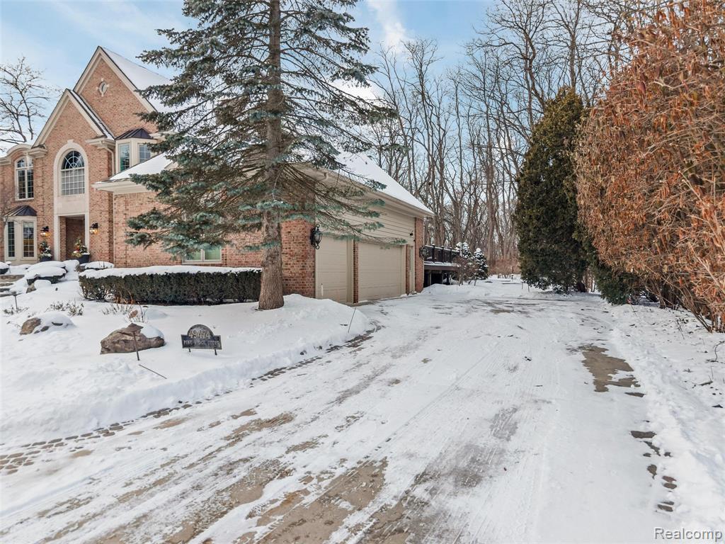 49474 Pine Ridge Court, Plymouth, MI 48170 — Photo 66
