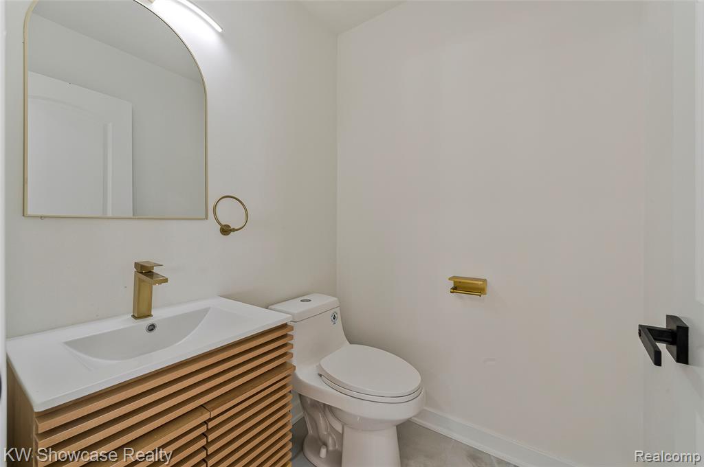 4392 CASS ELIZABETH Road, Waterford, MI 48328 — Photo 20