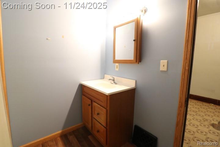 805 N Linn Street, Bay City, MI 48706 — Photo 9
