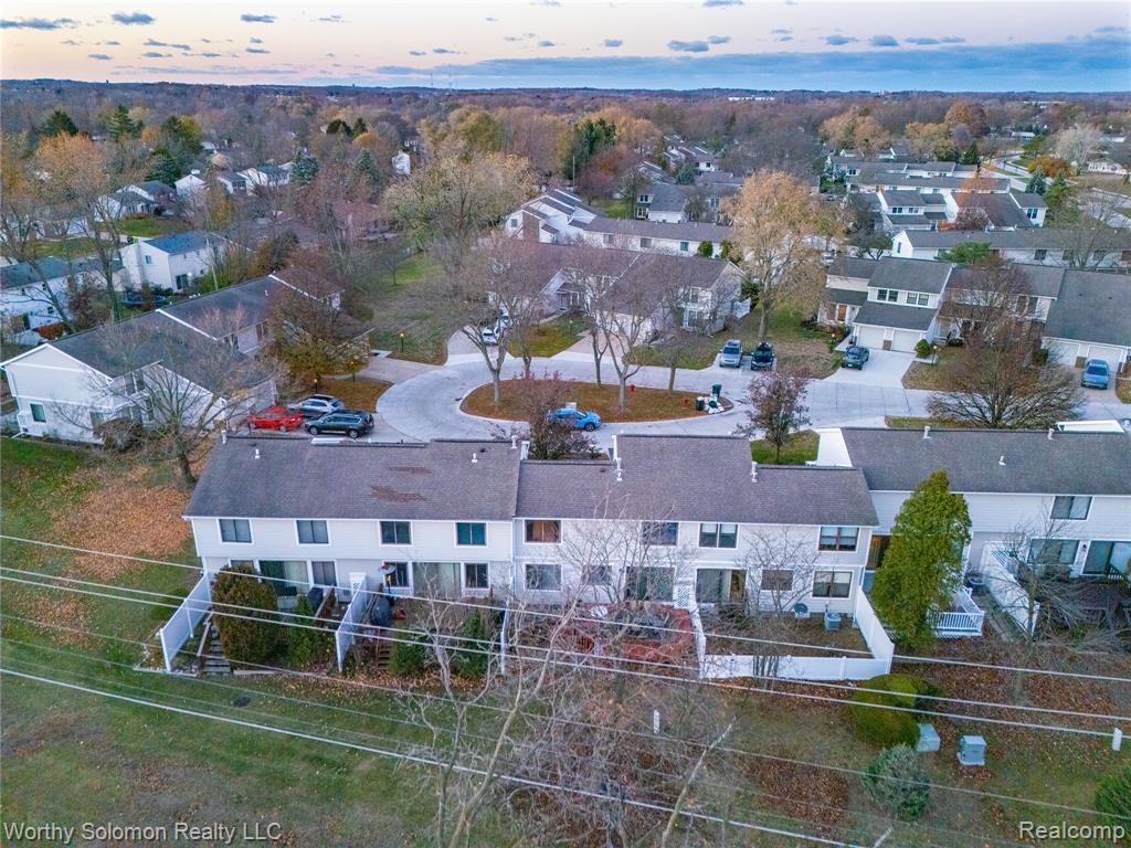 22415 Cranbrooke Drive, Novi, MI — Photo 35