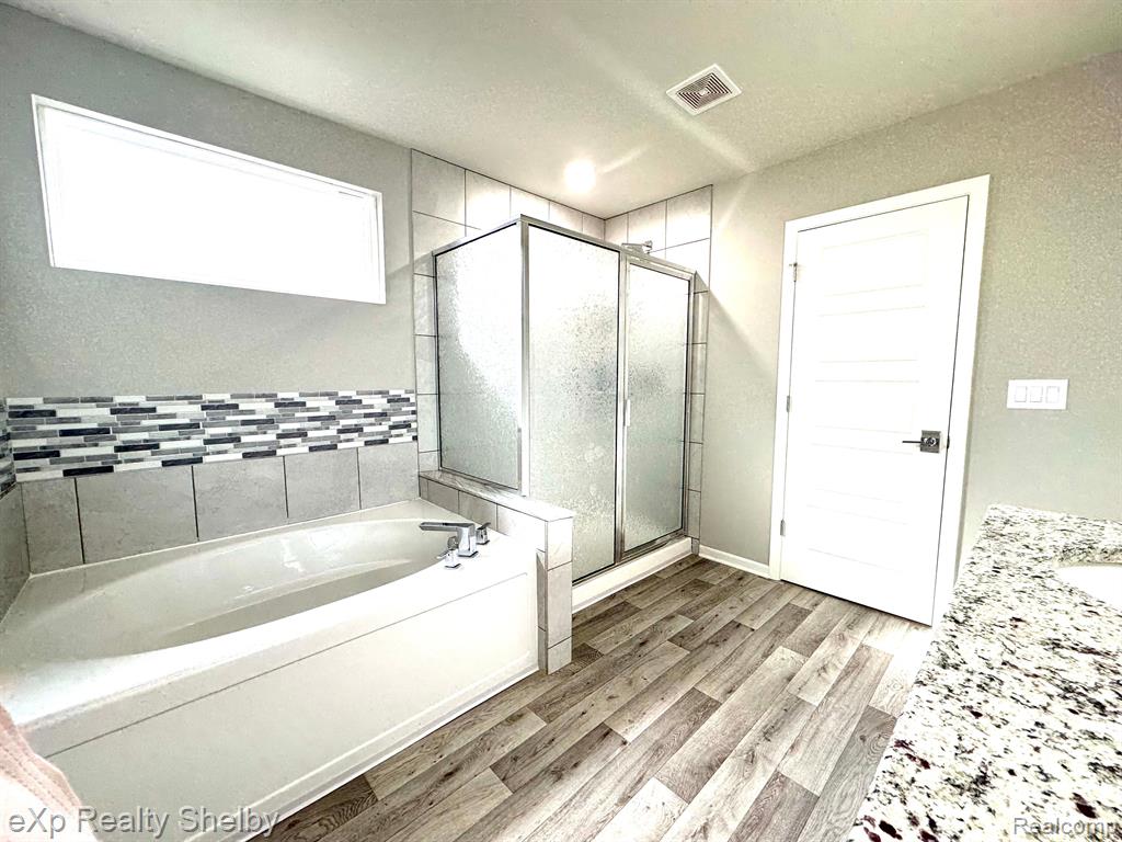 49477 Hummel Dr, Macomb, MI 48044 — Photo 27