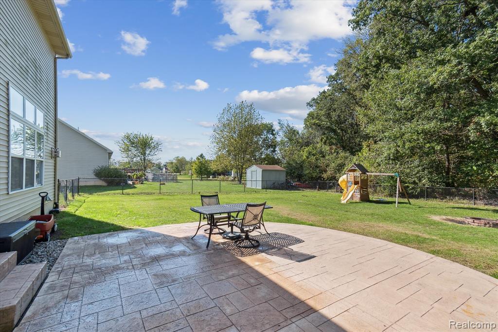 5437 Mustang Drive, Newport, MI 48166 — Photo 45